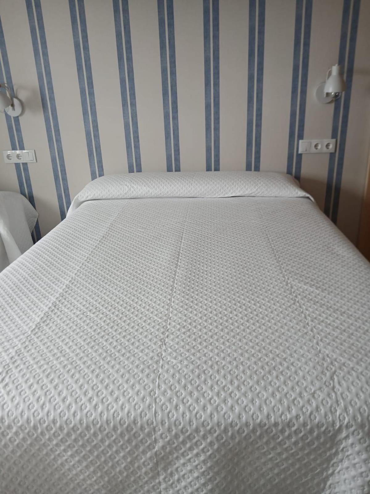 Hostal Terraza Miramar Sl بويرو المظهر الخارجي الصورة