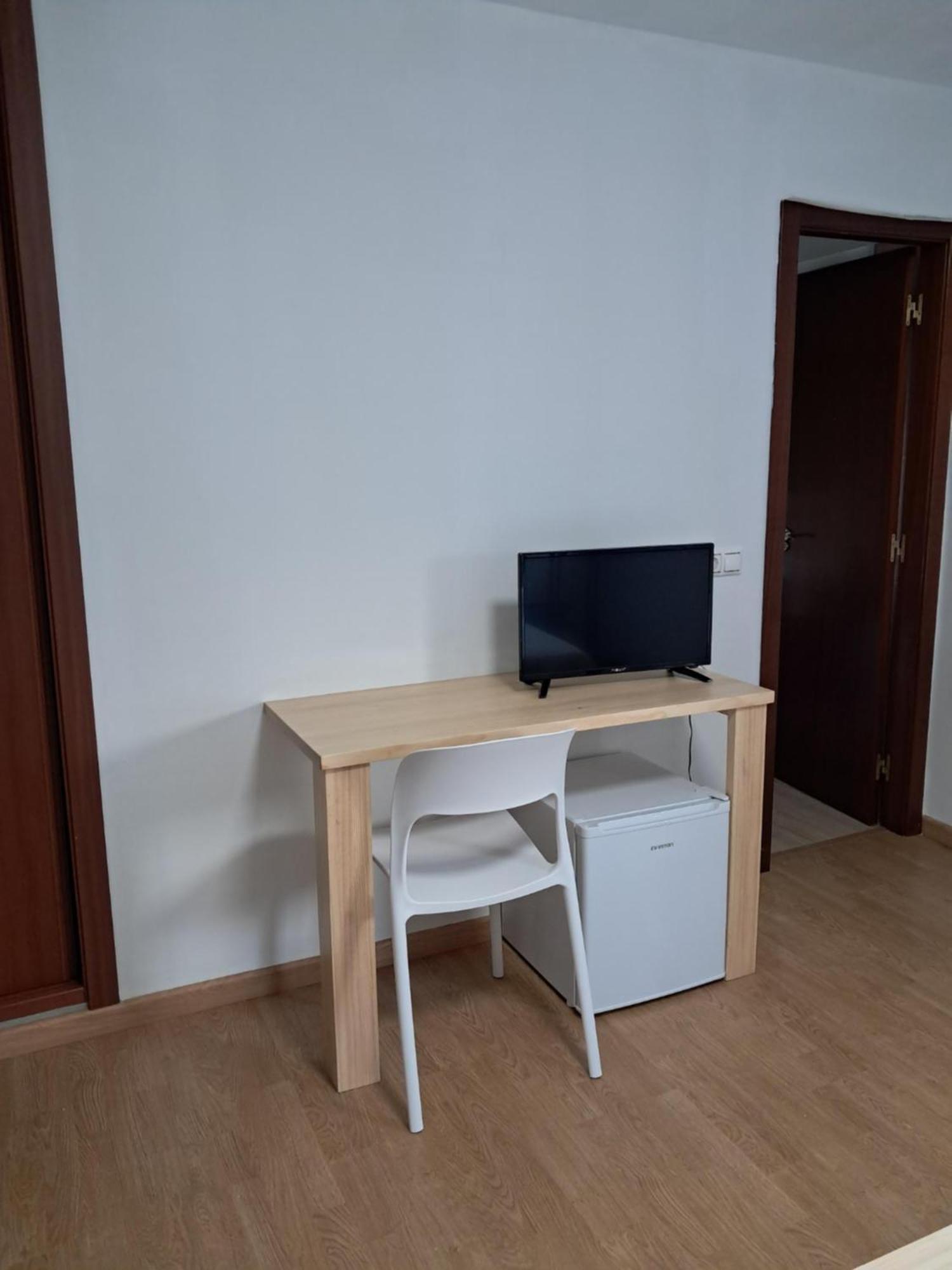 Hostal Terraza Miramar Sl بويرو المظهر الخارجي الصورة